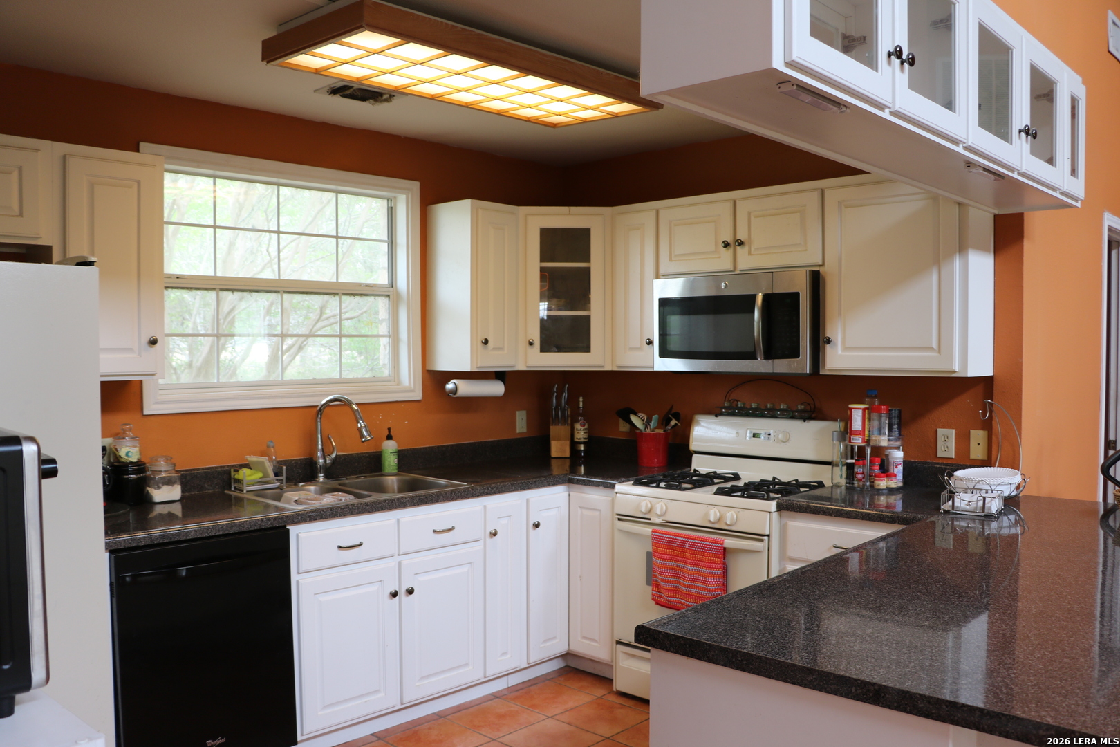 1307 Comanche Path Bandera TX 78003