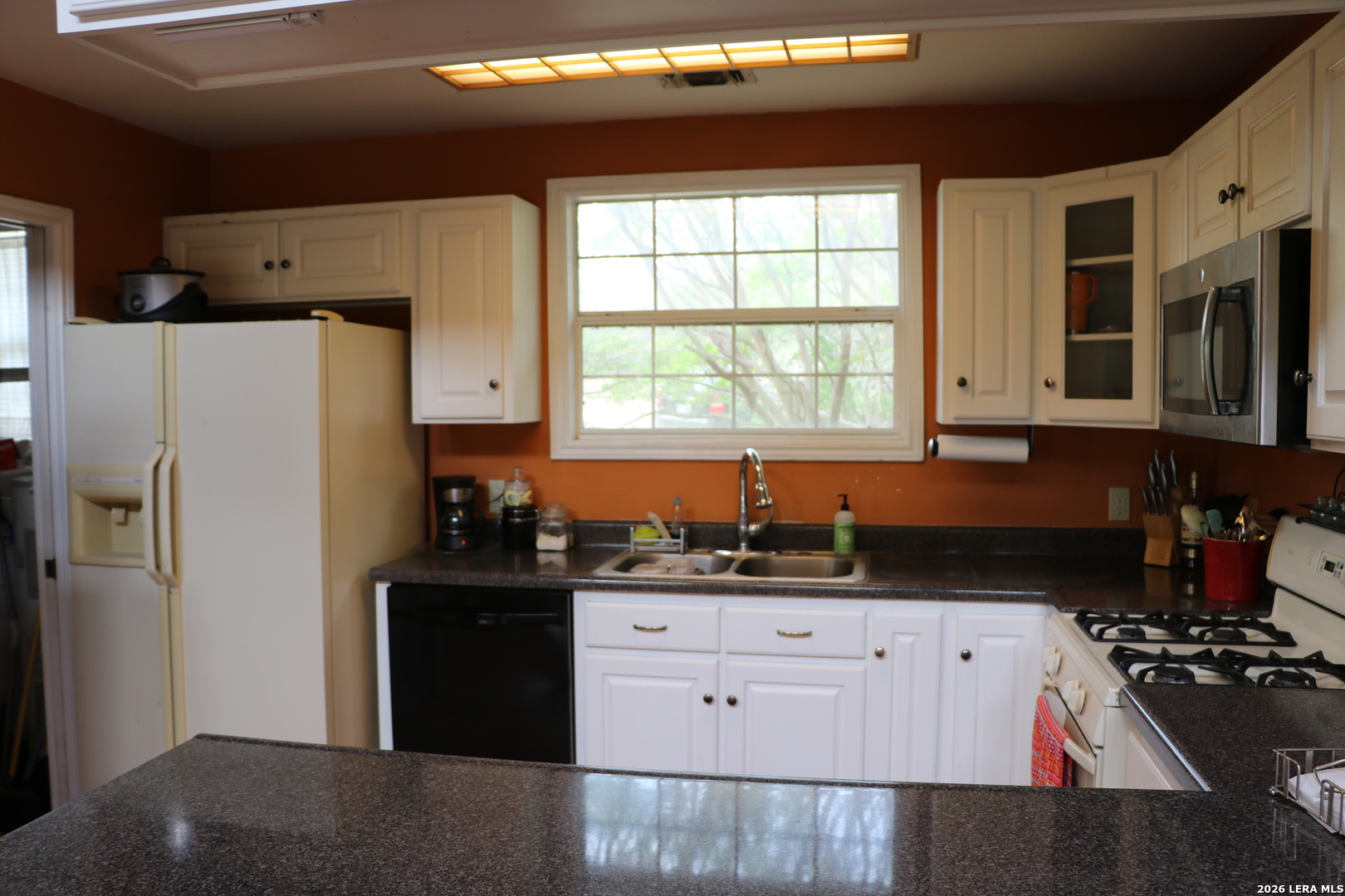1307 Comanche Path Bandera TX 78003
