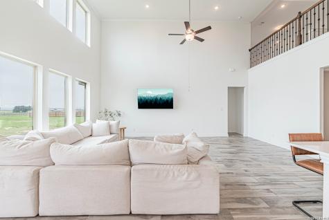 109 Willow Oak Trail Floresville TX 78114
