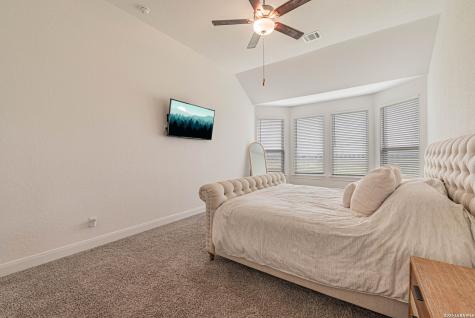 109 Willow Oak Trail Floresville TX 78114
