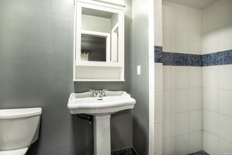 6702 Forest Dell Street San Antonio TX 78240