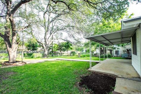6702 Forest Dell Street San Antonio TX 78240