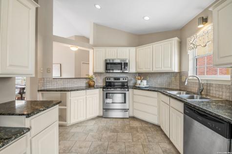 419 Fitch Kerrville TX 78028