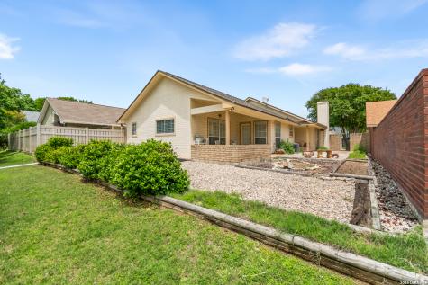 419 Fitch Kerrville TX 78028