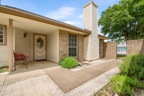 419 Fitch Kerrville TX 78028