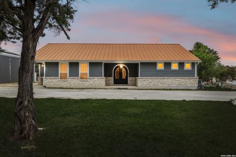 1315 Happy Hollow New Braunfels TX 78132