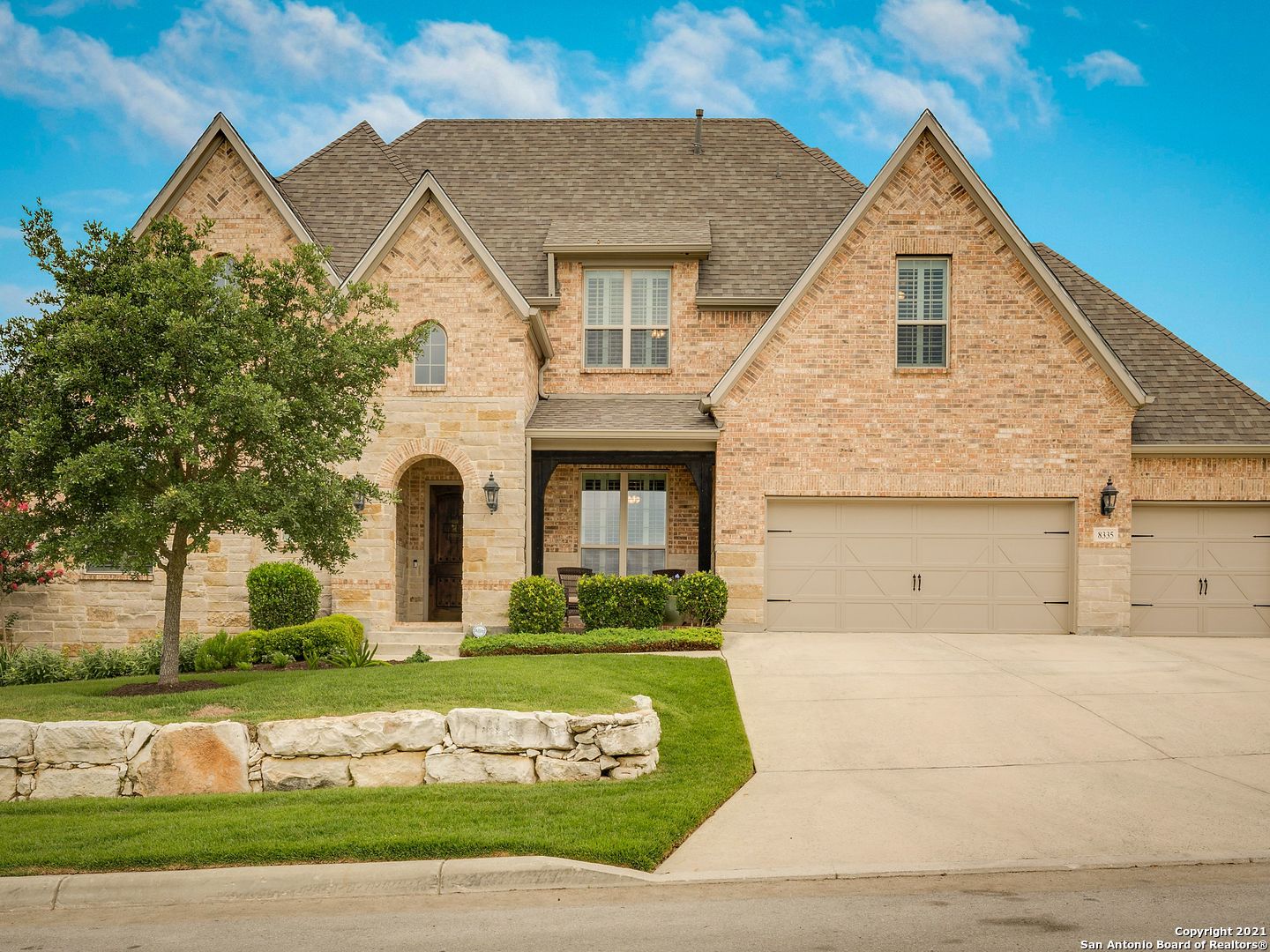 8335 Winecup Hill San Antonio TX 78256