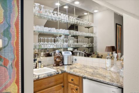 421 Skyforest Drive Hollywood Park TX 78232