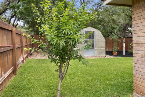 421 Skyforest Drive Hollywood Park TX 78232