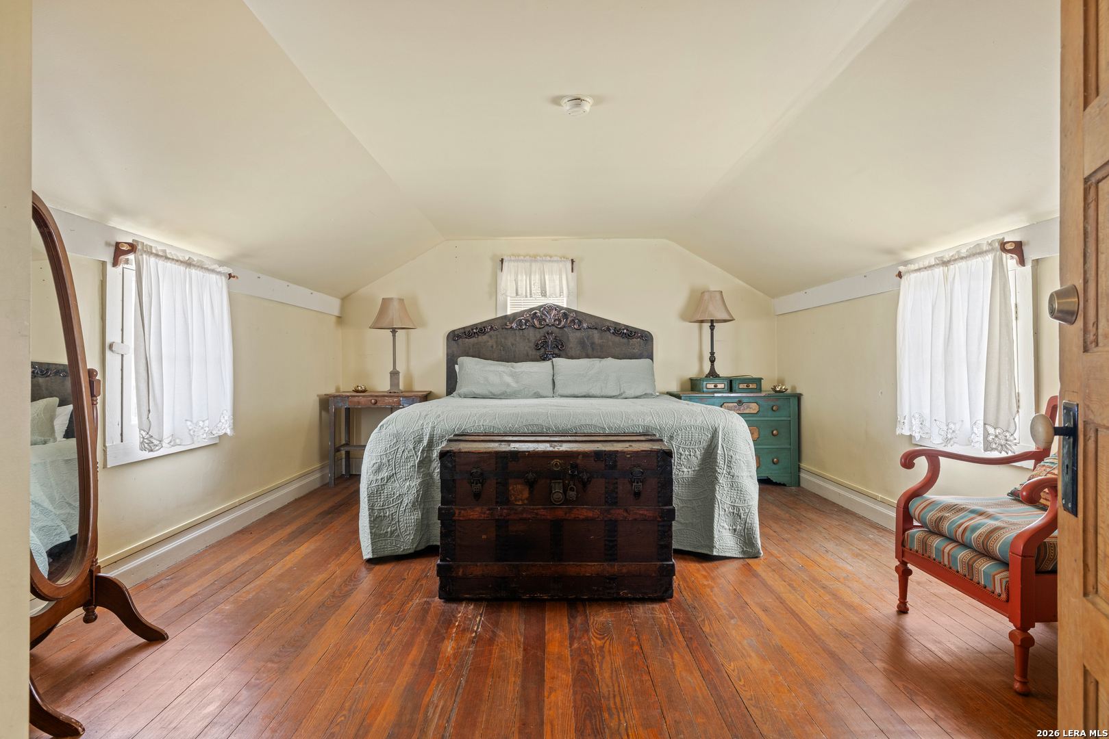 202 S Bowie Street Fredericksburg TX 78624