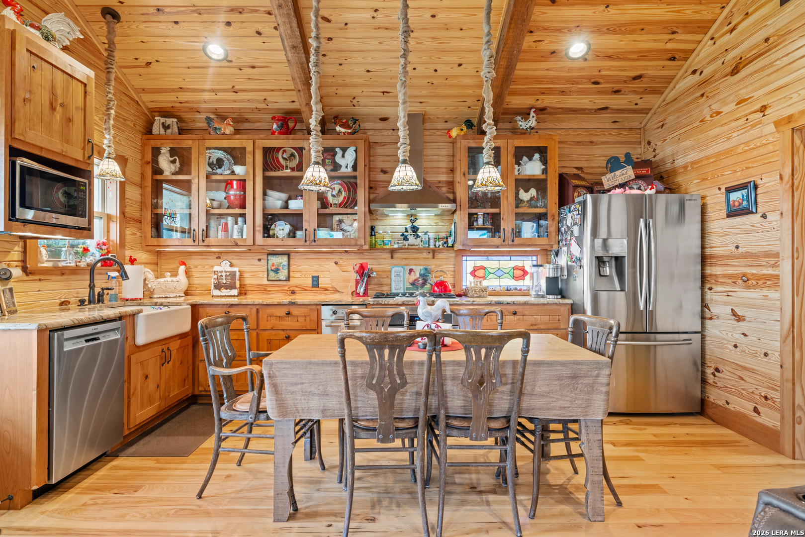 202 S Bowie Street Fredericksburg TX 78624