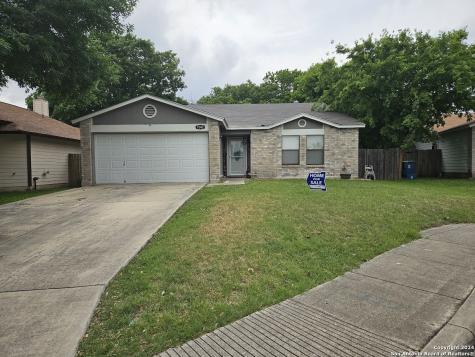 7343 Grassy Trail San Antonio TX 78244