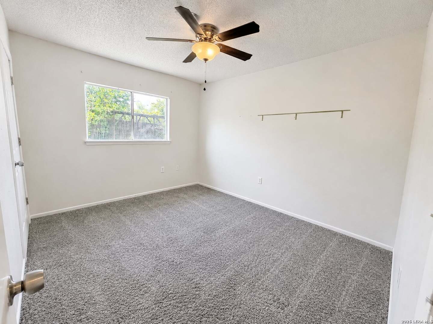 11057 White Sands Live Oak TX 78233