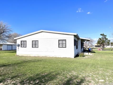 11709 Donop Road San Antonio TX 78223