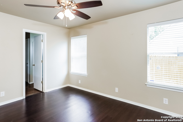14239 Rosy Finch San Antonio TX 78233