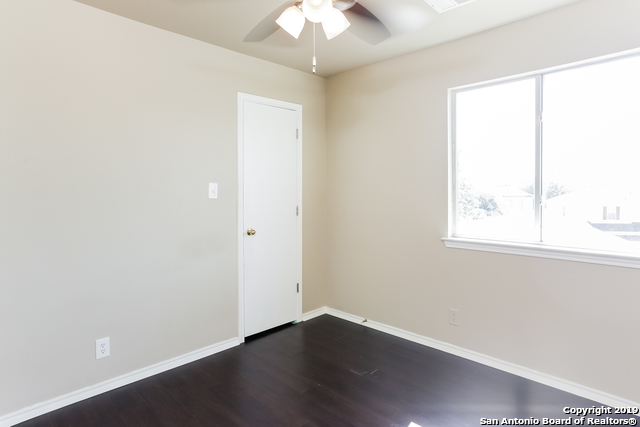 14239 Rosy Finch San Antonio TX 78233