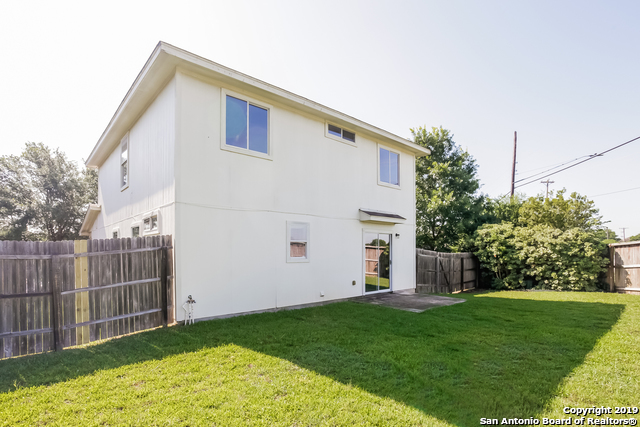 14239 Rosy Finch San Antonio TX 78233