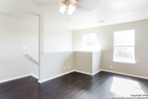 14239 Rosy Finch San Antonio TX 78233