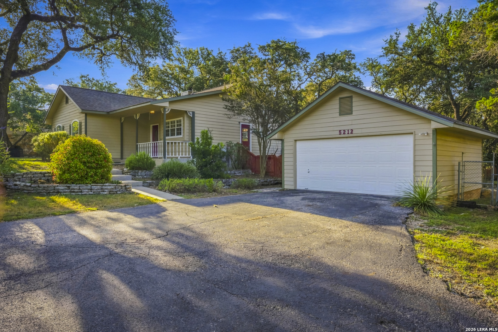 5212 Honeysuckle Branch Bulverde TX 78163
