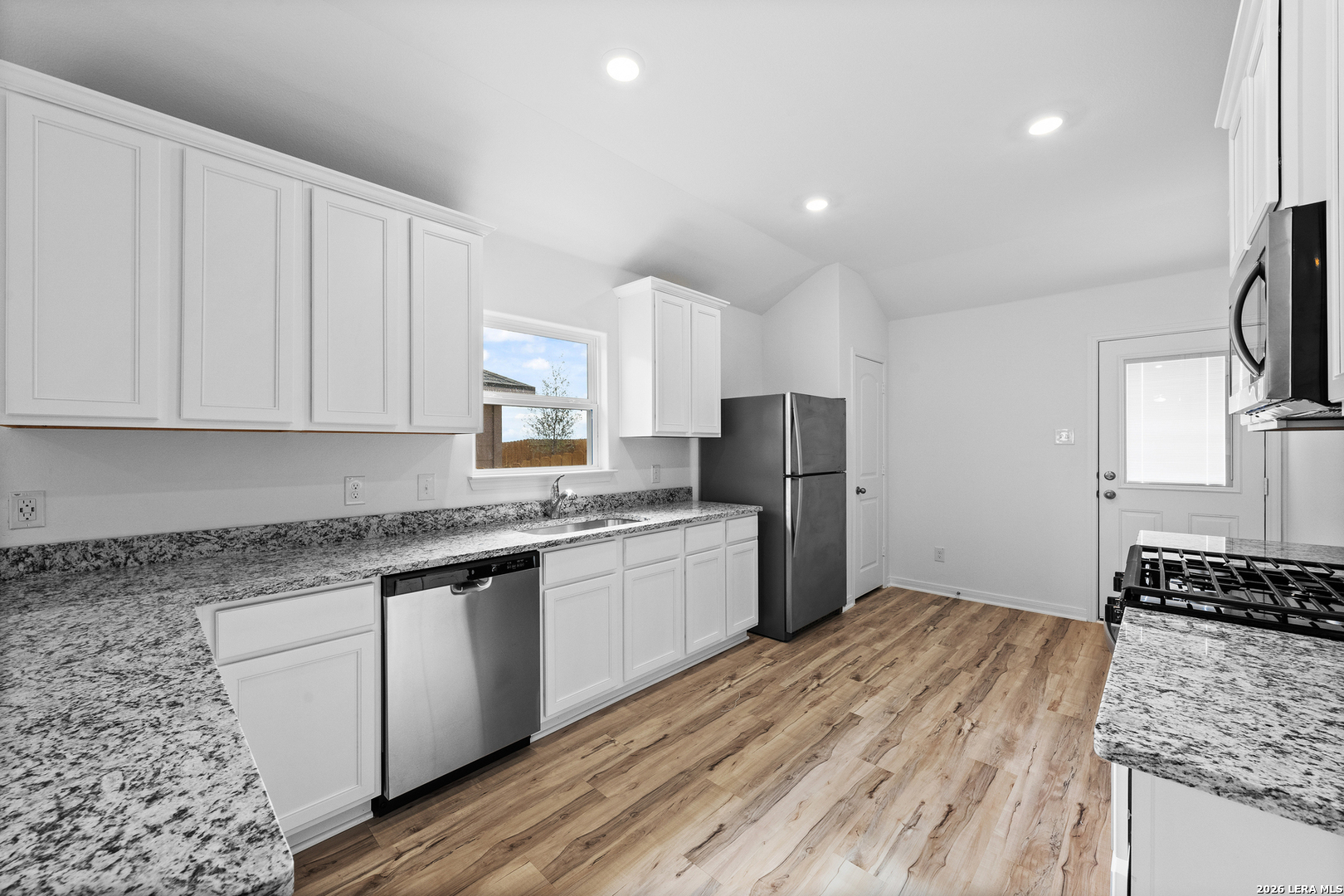 15242 Bufflehead Creek Von Ormy TX 78073