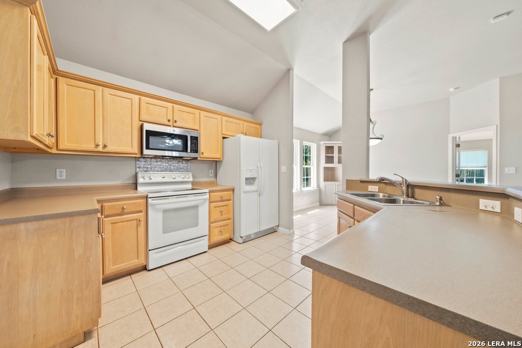 1575 Dustin Cade New Braunfels TX 78130