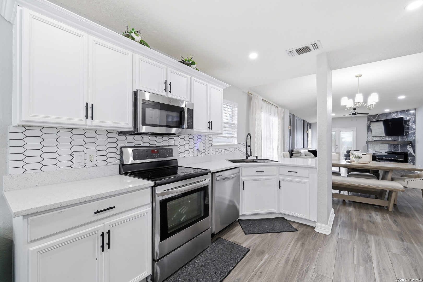 13223 Camino Carlos San Antonio TX 78233