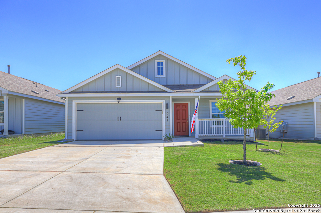 942 Blue Landing San Antonio TX 78221