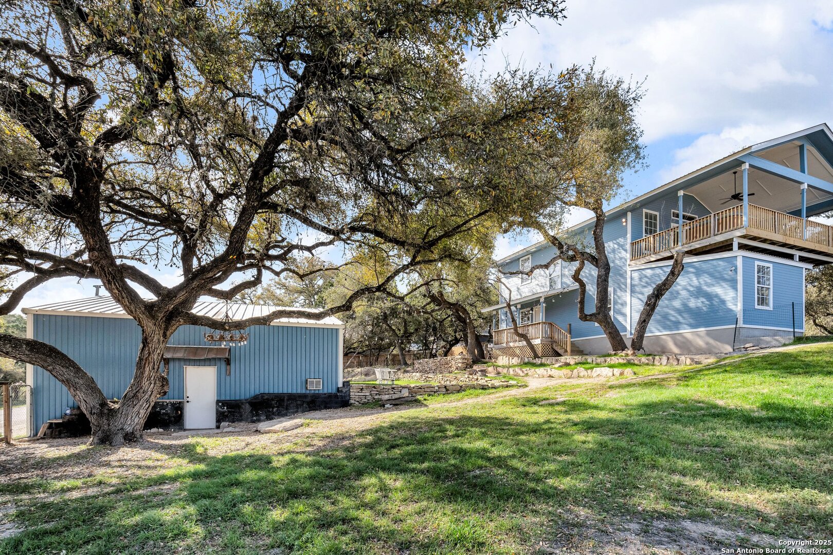 556 Canyon Edge Canyon Lake TX 78133