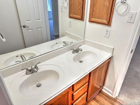 8711 Sandia Helotes TX 78023