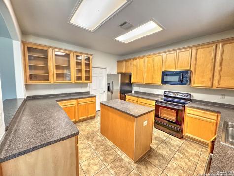 8711 Sandia Helotes TX 78023