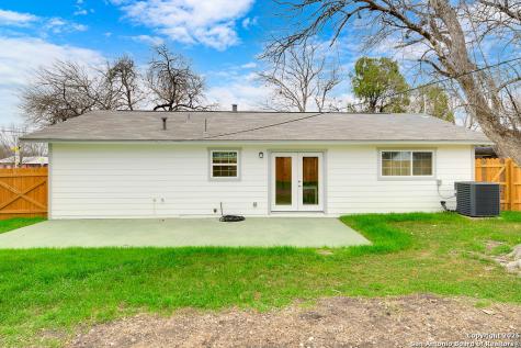 7526 Gallop Drive San Antonio TX 78227