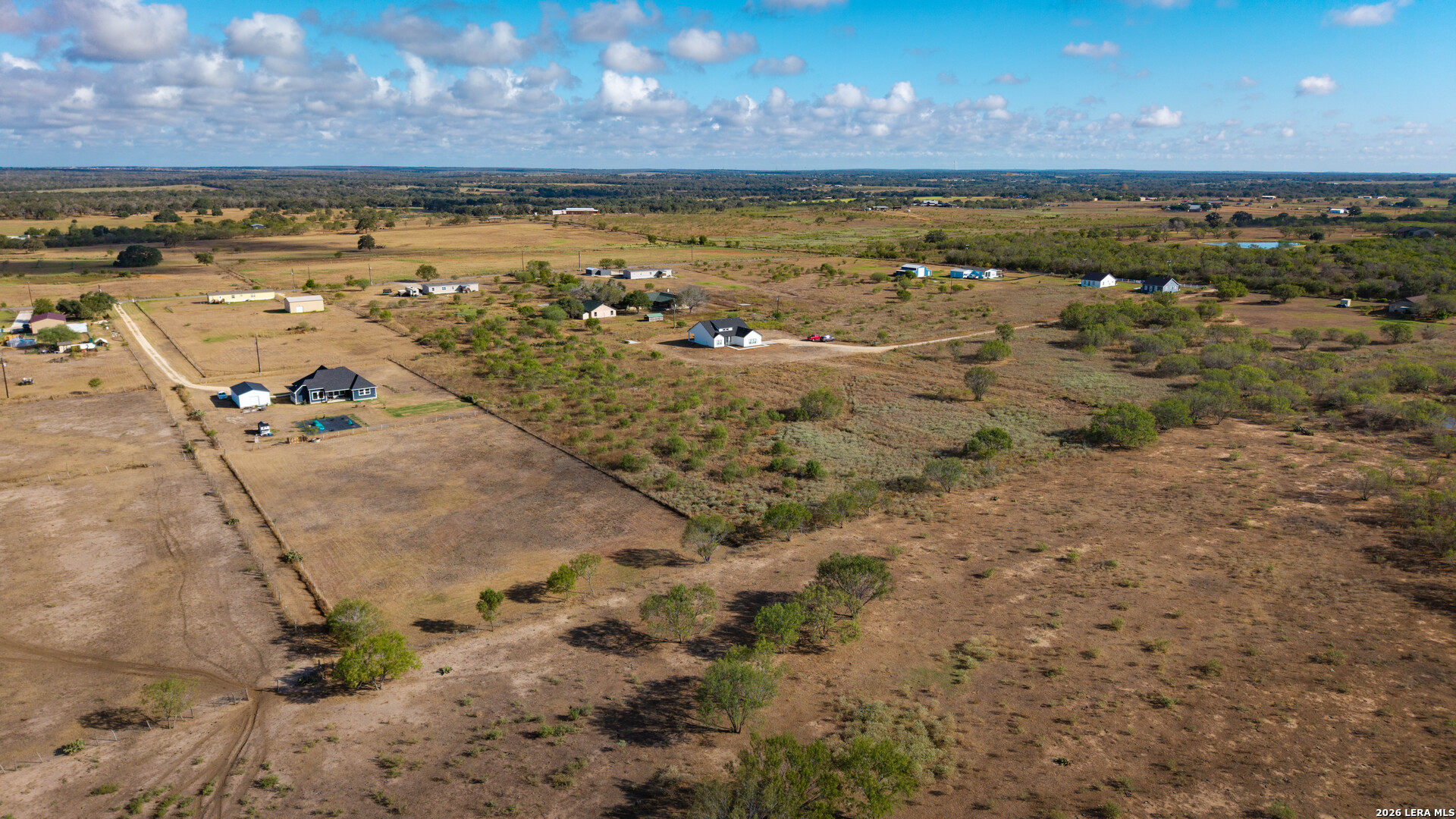 553 County Road 422 Stockdale TX 78160