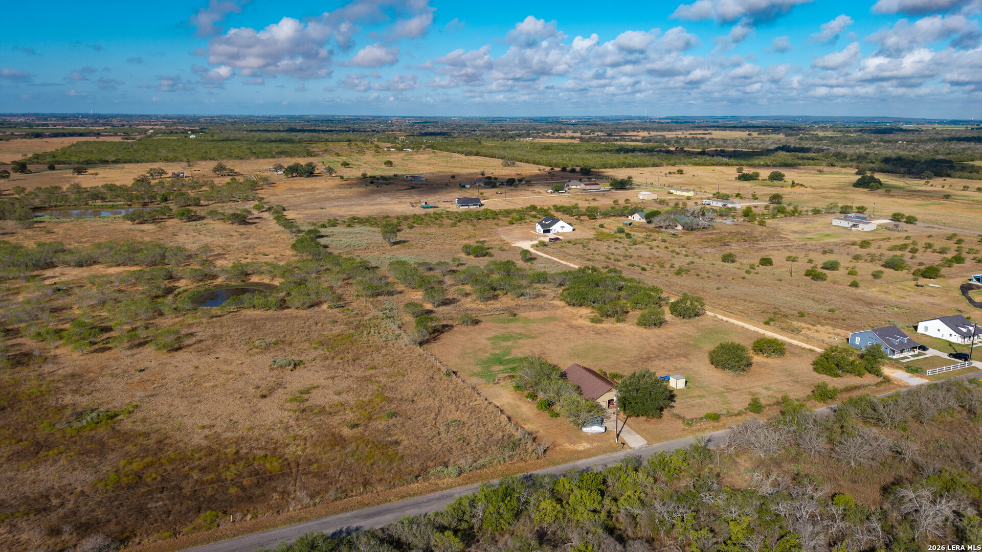 553 County Road 422 Stockdale TX 78160