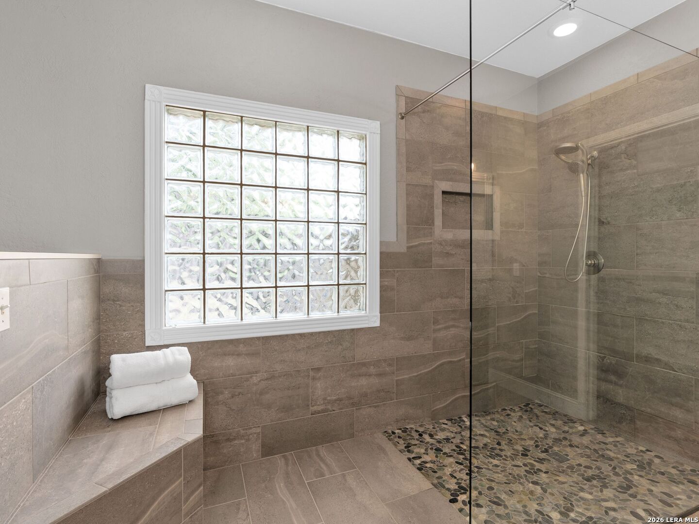 1827 Slumber Pass San Antonio TX 78260