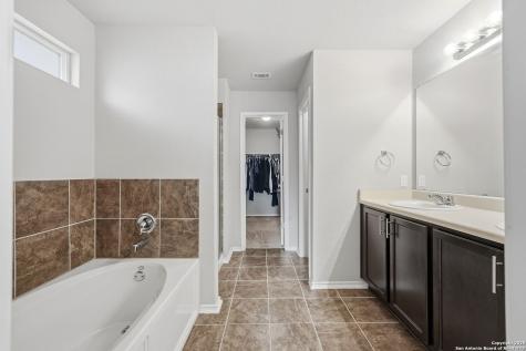 10430 Rhyder Ridge San Antonio TX 78254