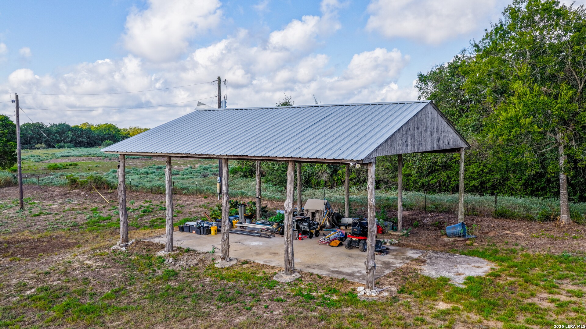 163 County Road 283 Harwood TX 78632