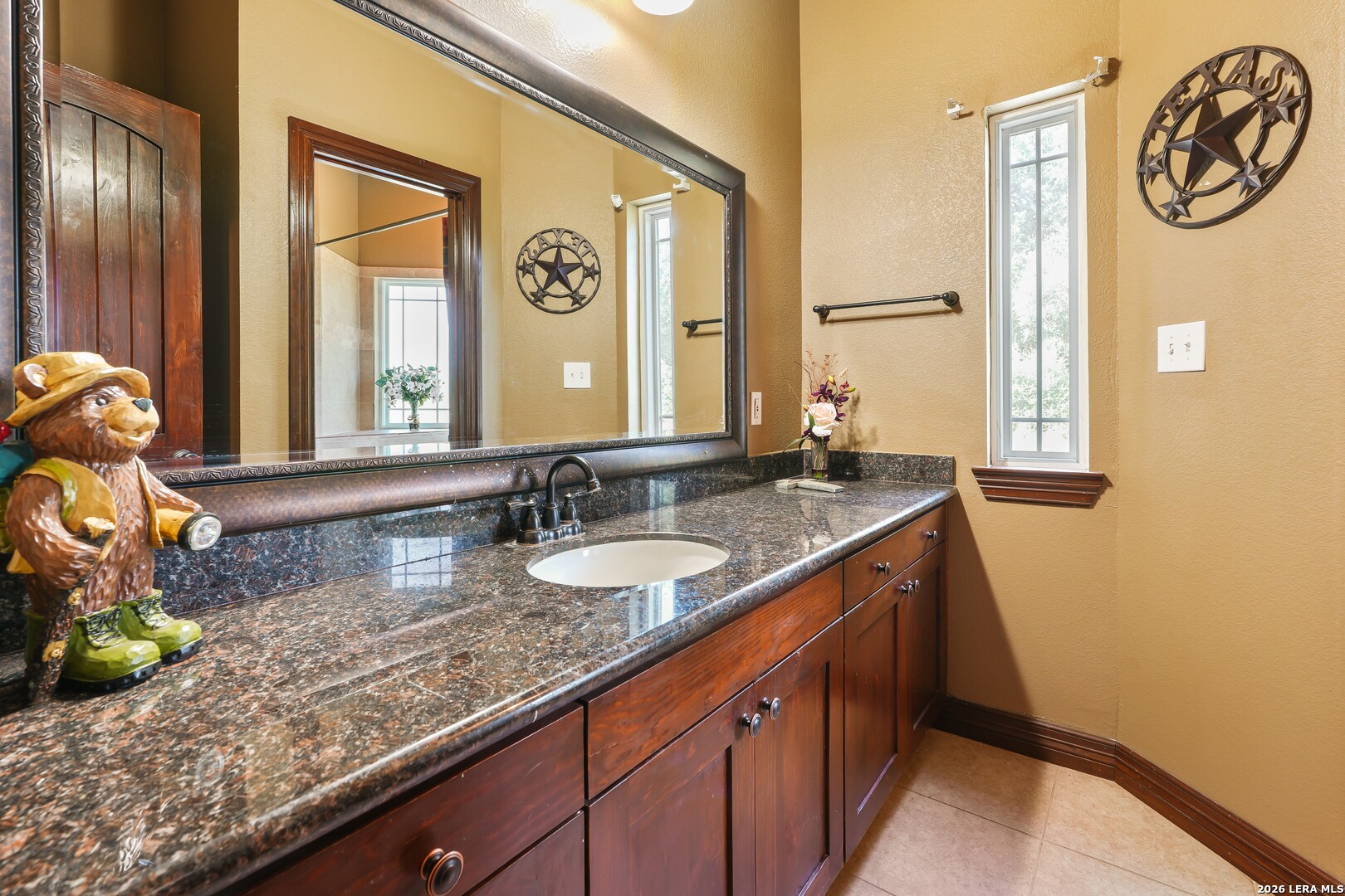 163 County Road 283 Harwood TX 78632