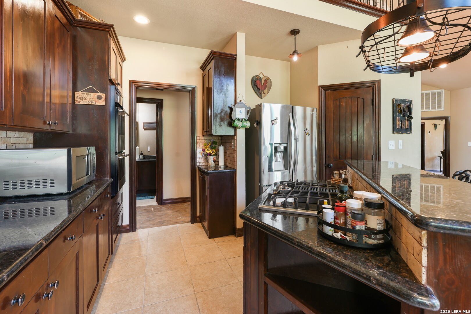 163 County Road 283 Harwood TX 78632