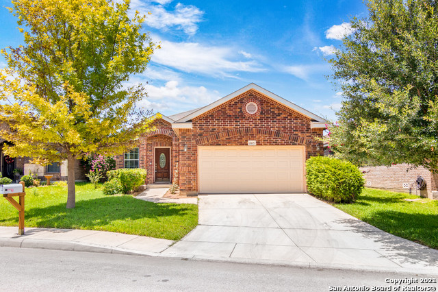 8015 Grissom Brook San Antonio TX 78251