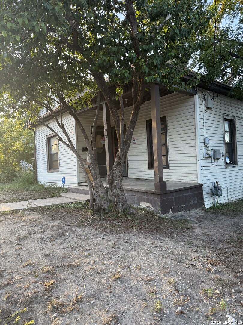 503 W Theo San Antonio TX 78214