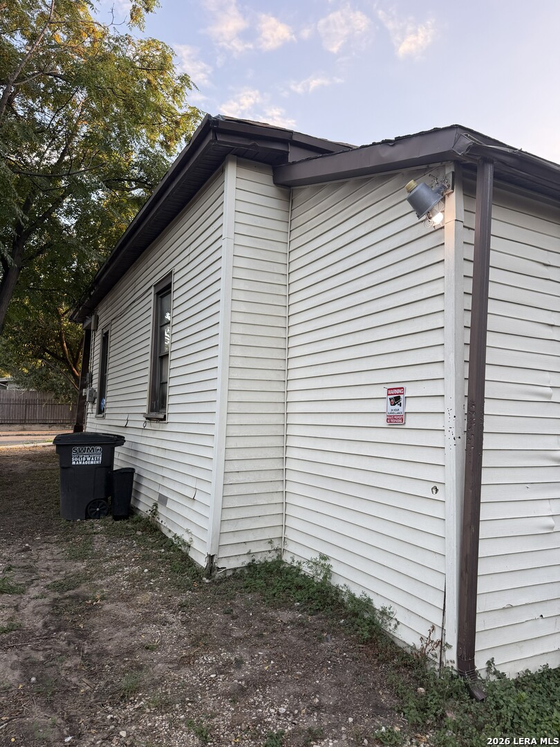 503 W Theo San Antonio TX 78214