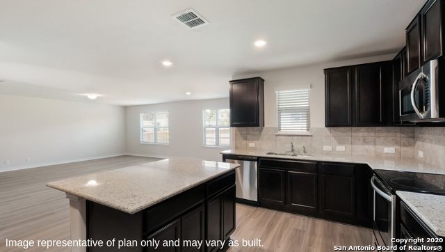 146 Tawny Owl San Antonio TX 78253