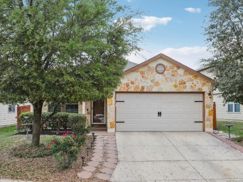 322 Palma Noce San Antonio TX 78253