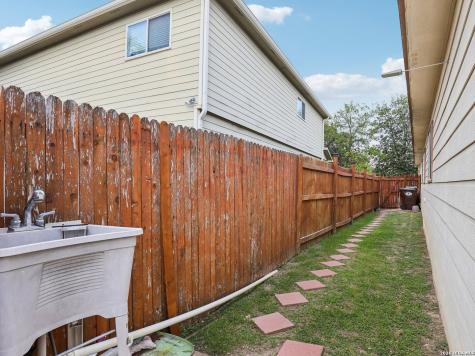 322 Palma Noce San Antonio TX 78253