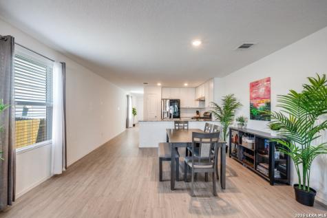 5119 Hornbeck Heights Converse TX 78109