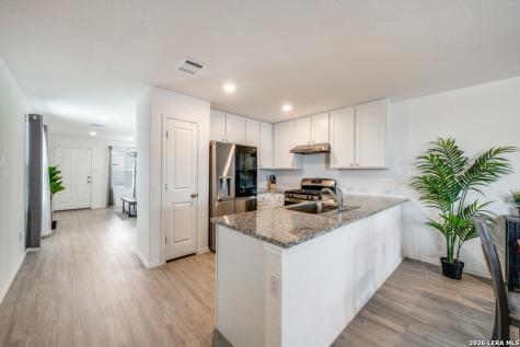 5119 Hornbeck Heights Converse TX 78109