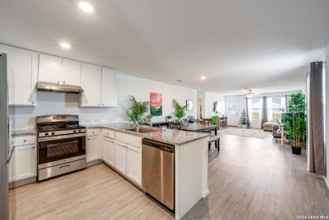 5119 Hornbeck Heights Converse TX 78109