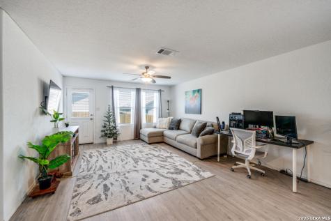 5119 Hornbeck Heights Converse TX 78109