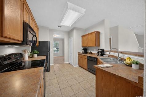 5706 Sendero Spring San Antonio TX 78251