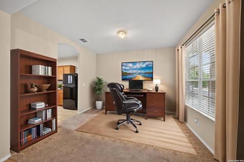 5706 Sendero Spring San Antonio TX 78251